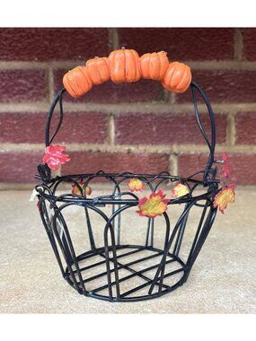 Small Black Wire Metal Basket w/ Pumpkin Handle & Fall Leaf Accents Russ #10300